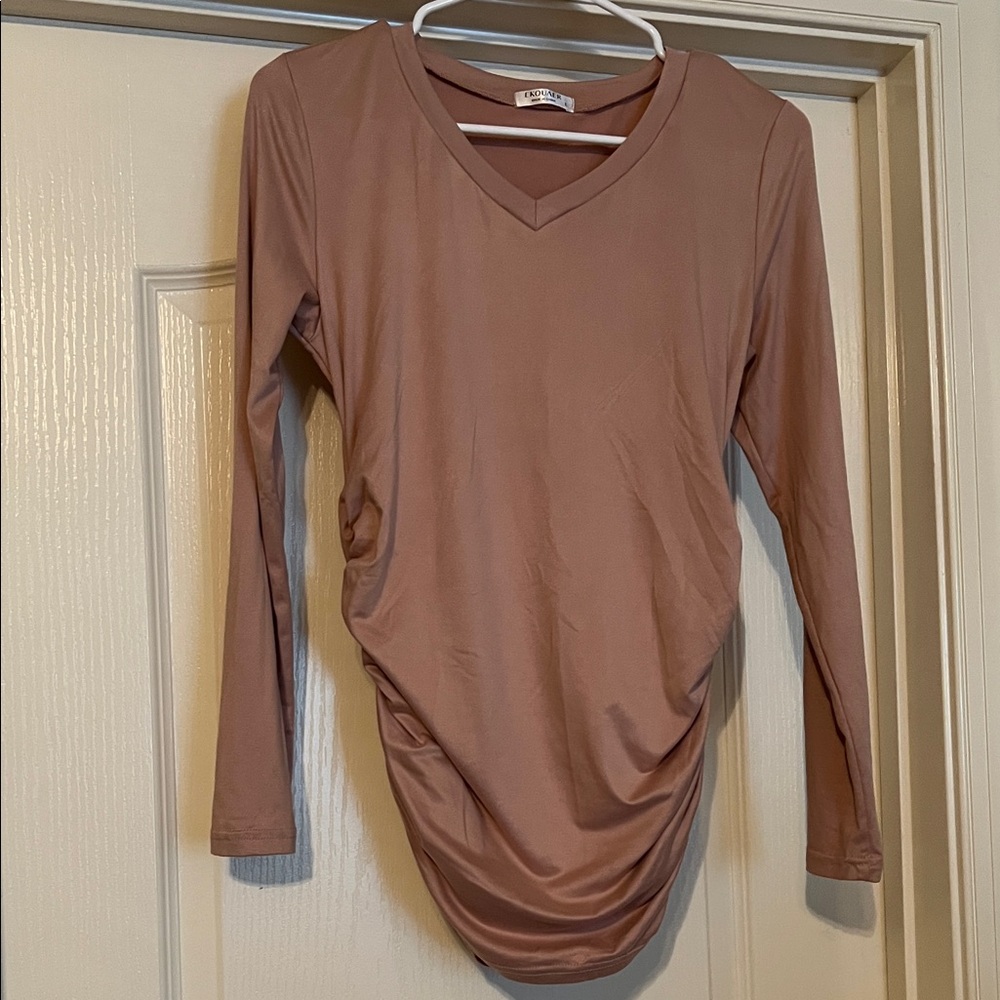 Light pink maternity long sleeve top